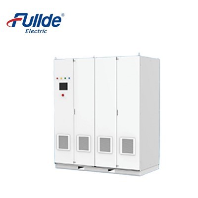 Krasta jaudas sprieguma regulēšanas barošanas avots